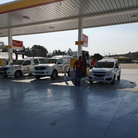 Hotel Vm Truck Stop - Shell Estcourt Exterior foto
